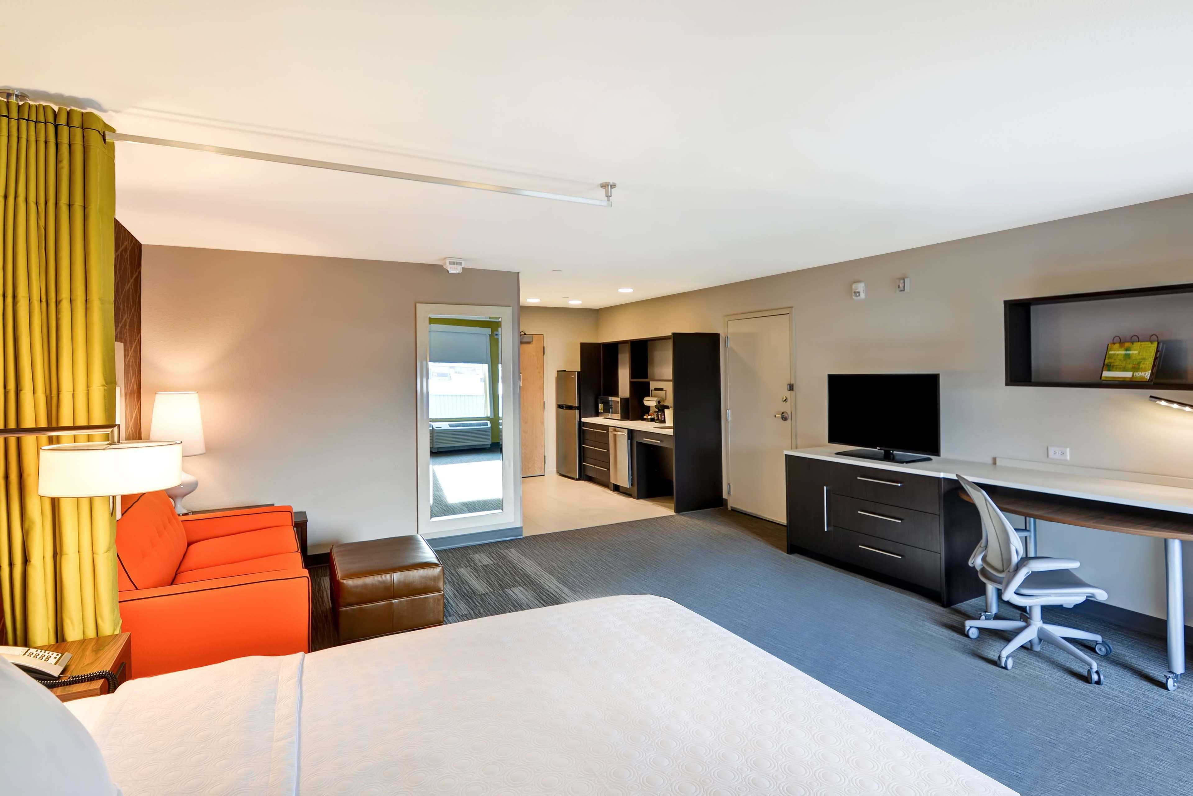 โฮม2สวีท บาย ฮิลตัน กรีนเบย์ Hotel ภายนอก รูปภาพ